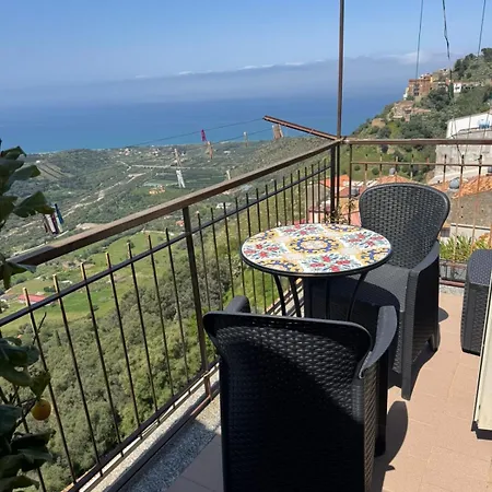 Apartament Olga Caronia