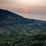 Olga 카로니아